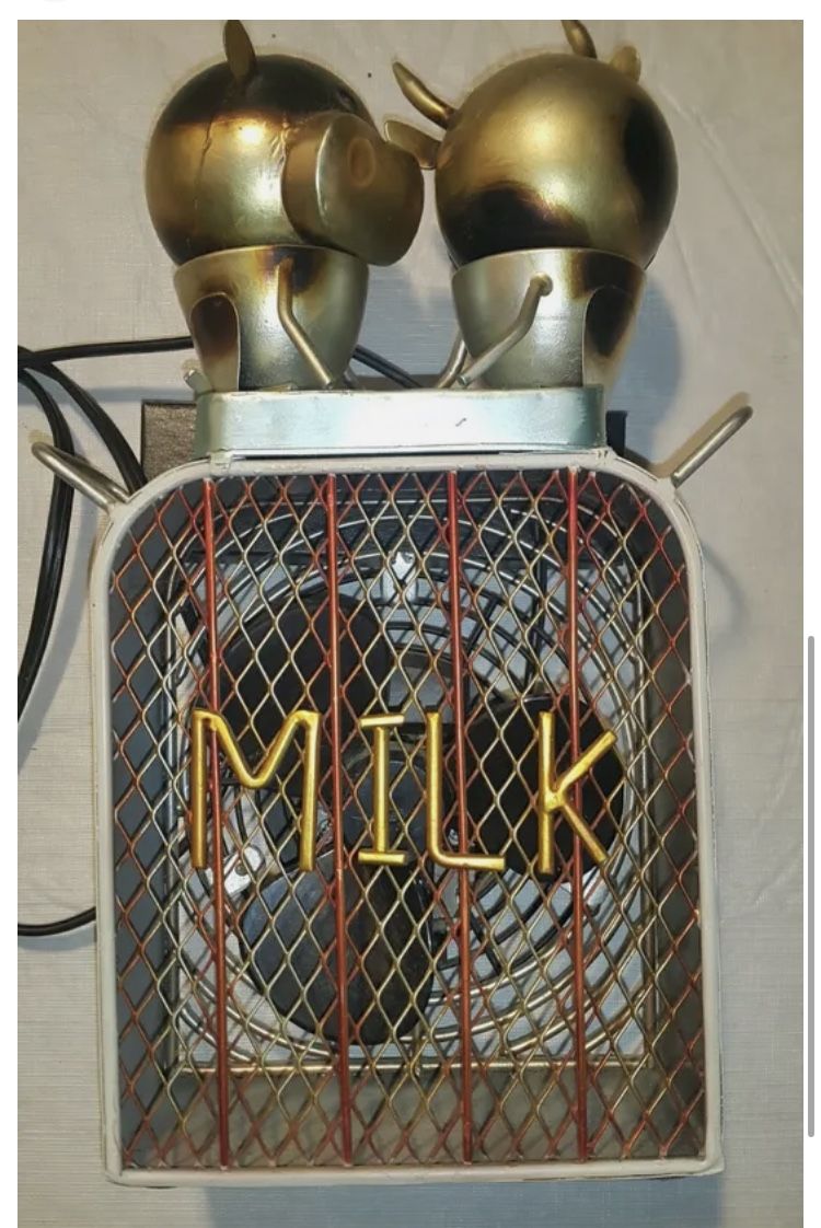Fan by Deco Breeze - Bobble-Head Cows on Milk Can