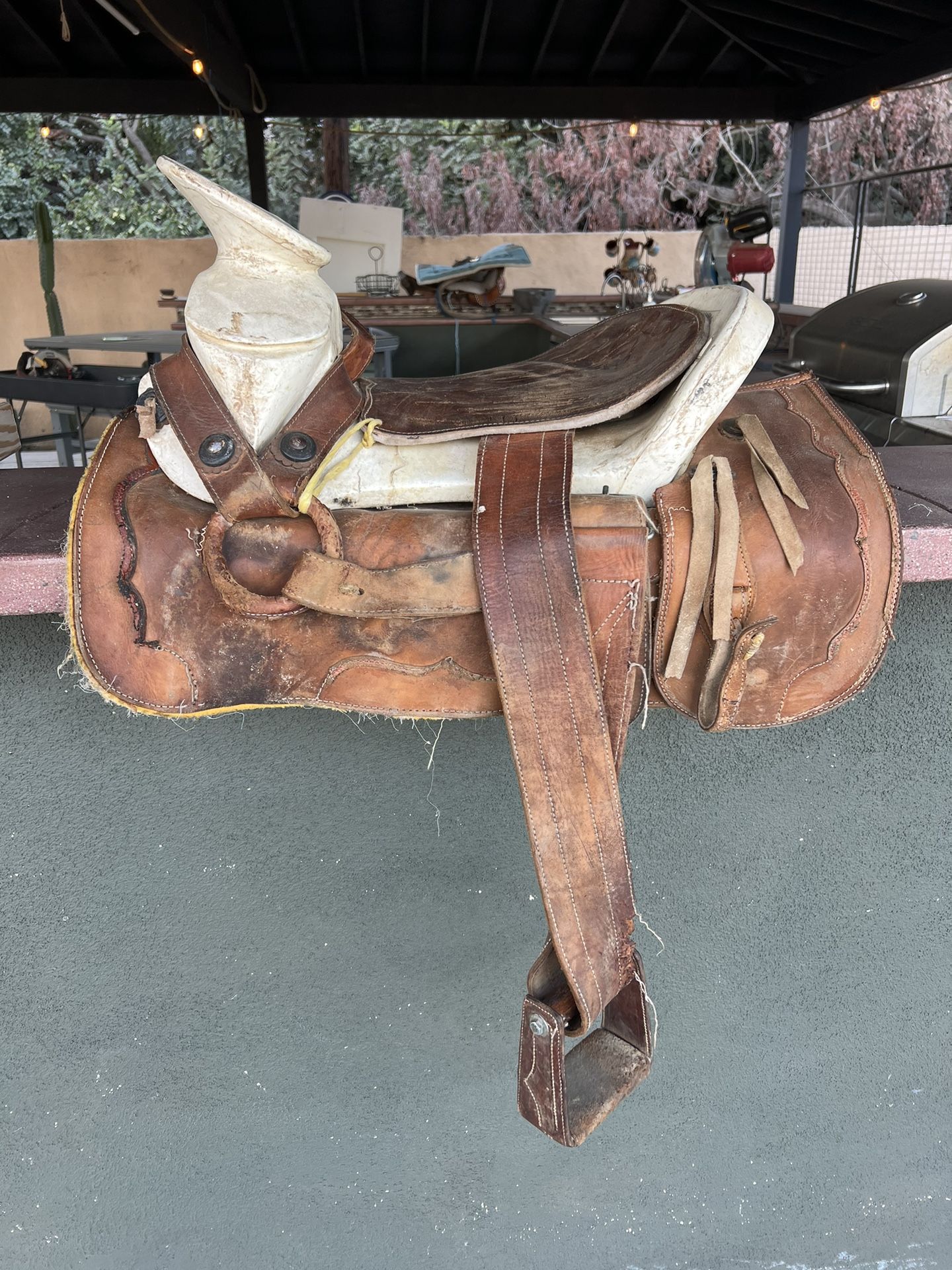 Horse Saddle / Montura