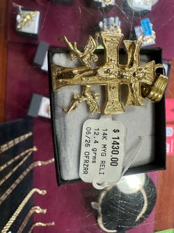 14K Yellow Gold Religious Cross Pendant 12.4g
