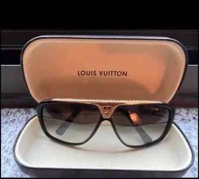 Louis Vuitton Evidence Millionaire Sunglasses.