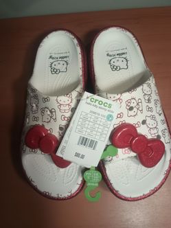 Hello Kitty Crocs