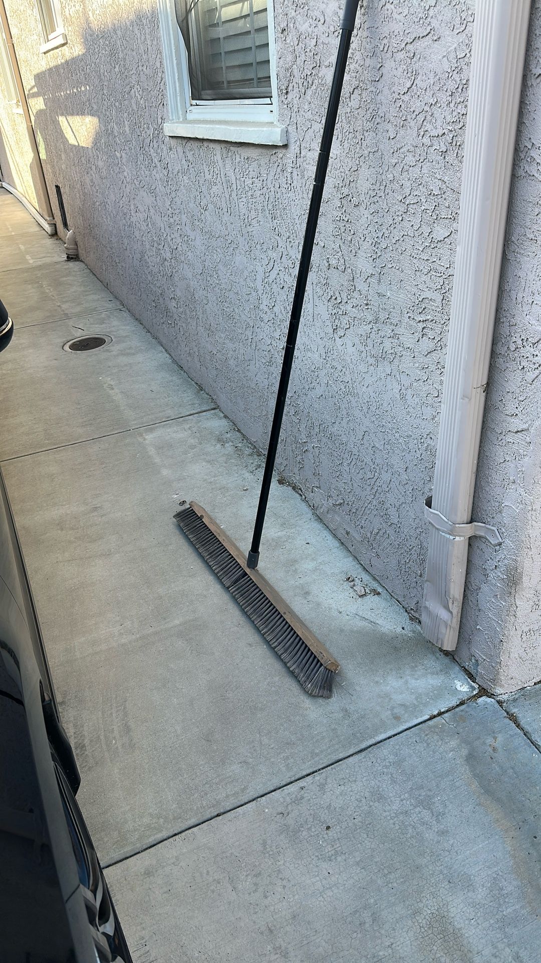 Contractors Broom - 24”, Medium Bristles
