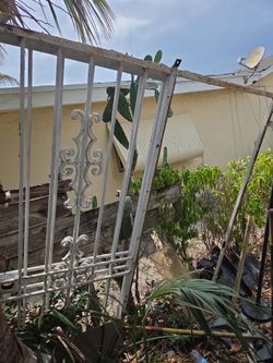 5ft iron gate