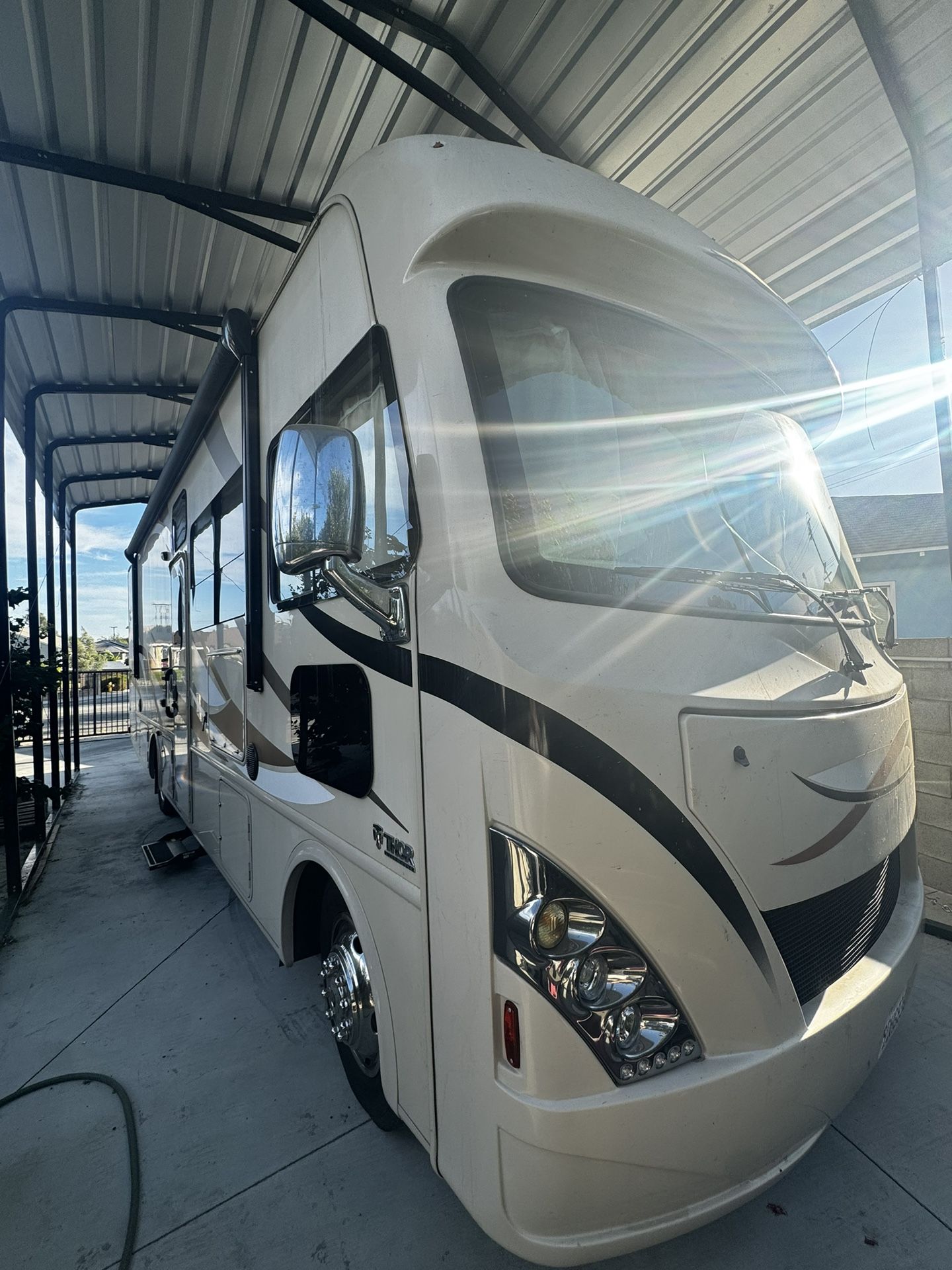 2017 Thor ACE 30.2 Motorhome / RV for Sale in Pomona, CA - OfferUp