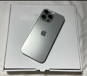 Apple iPhone 16 Pro Max (Unlocked) 256GB