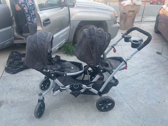 Twin stroller