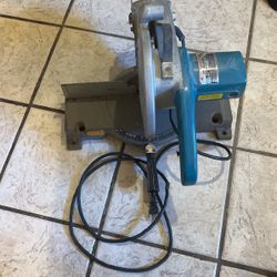 Makita 10" Miter Saw Model LS1020