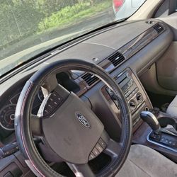 2009 Ford Taurus