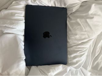 13-inch MacBook Air - Midnight