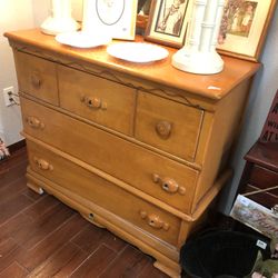 Rock Maple Dresser & Mirror Vintage