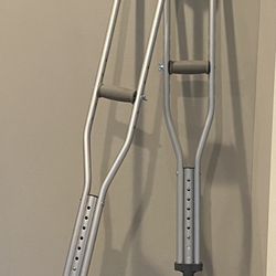 Quick-Fit Medline Guardian Crutches