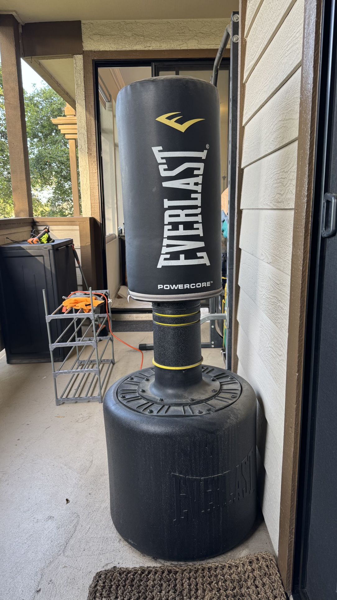 🥊 Everlast PowerCore Freestanding Punching Bag