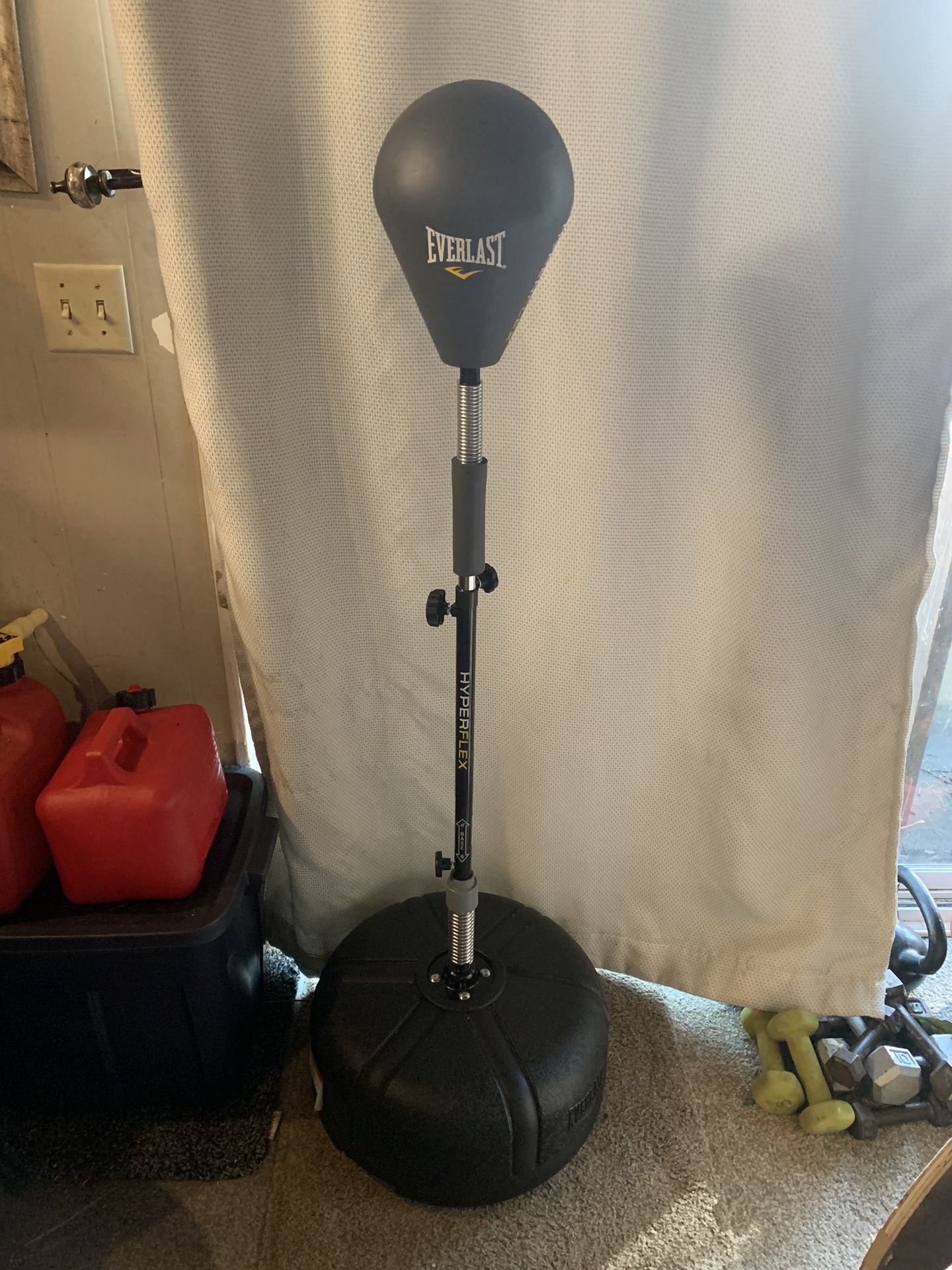 Hyper Flex Punching Bag for Sale in North Bend, WA OfferUp