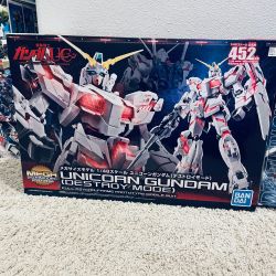Bandai Mega Size Model 1:48 Unicorn Gundam Destroy Mode Plastic Model Kit 452