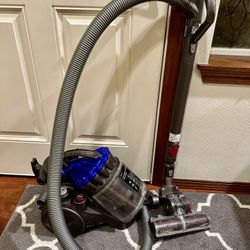 Dyson DC23 Canister Vacuum 