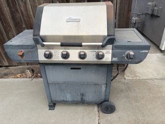 FREE BRINKMANN 5 BURNER PROPANE GRILL