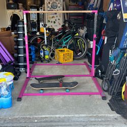 Gymnastic bar 