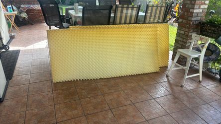 2 Foam mattress pads