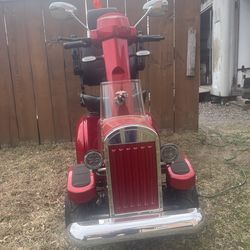 E-Wheels Model T Electric Scooter