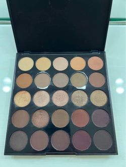 Morphe Eyeshadow Pallet