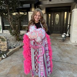 Mum For Sale Home Coming Dance High School Huge Massive Biggest Large  Wow!