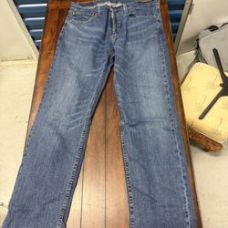 Mens Levi Straus & Co. 559’s Size 34/34