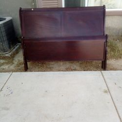 Queen Size Bed No Mattress 