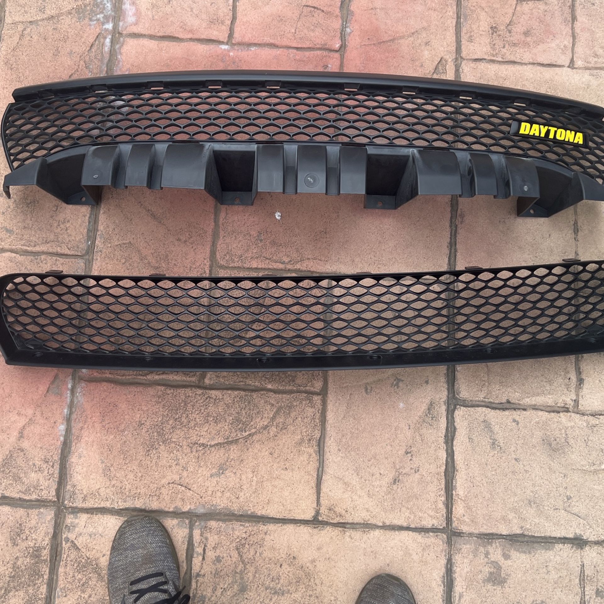 2017 Daytona Charger, Grills, Top And Bottom