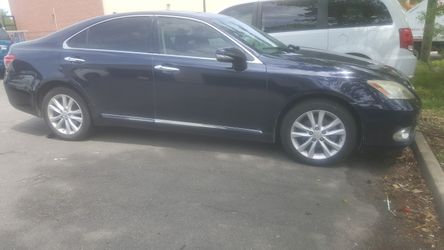 2010 LEXUS ES350 114k MILES FINANCING AVAILABLE FOR ALL LEVELS OF CREDIT EVERYONE GETS APPROVED