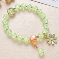 Beautiful bracelet with a daisy charm (GREEN)