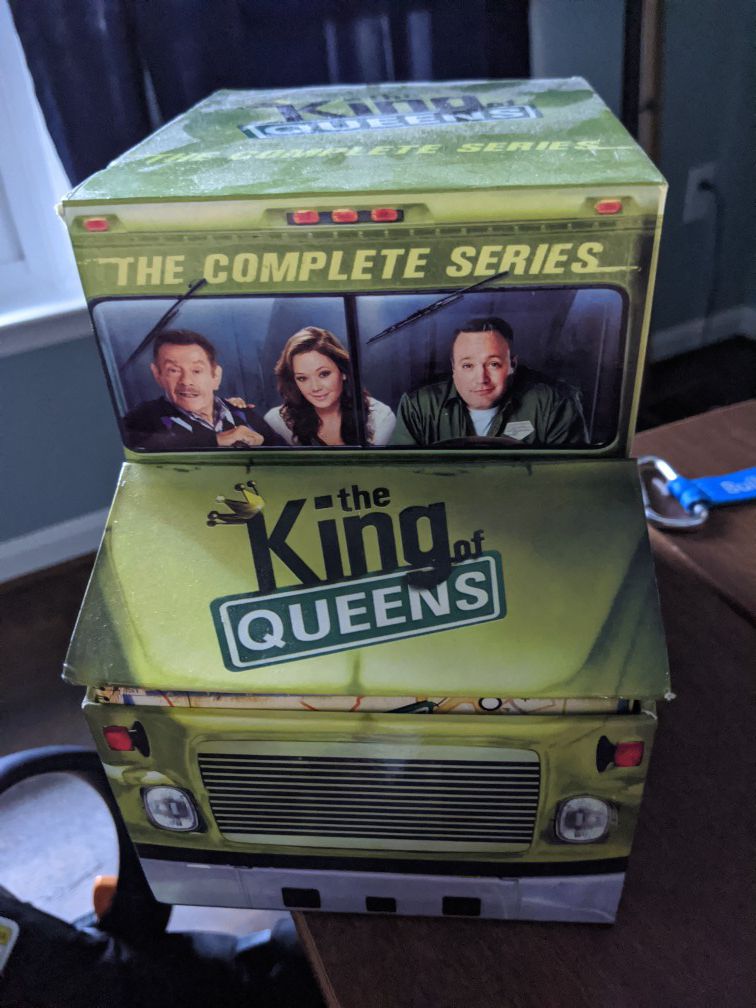 King of queens family Guy plus 20 other DVDs
