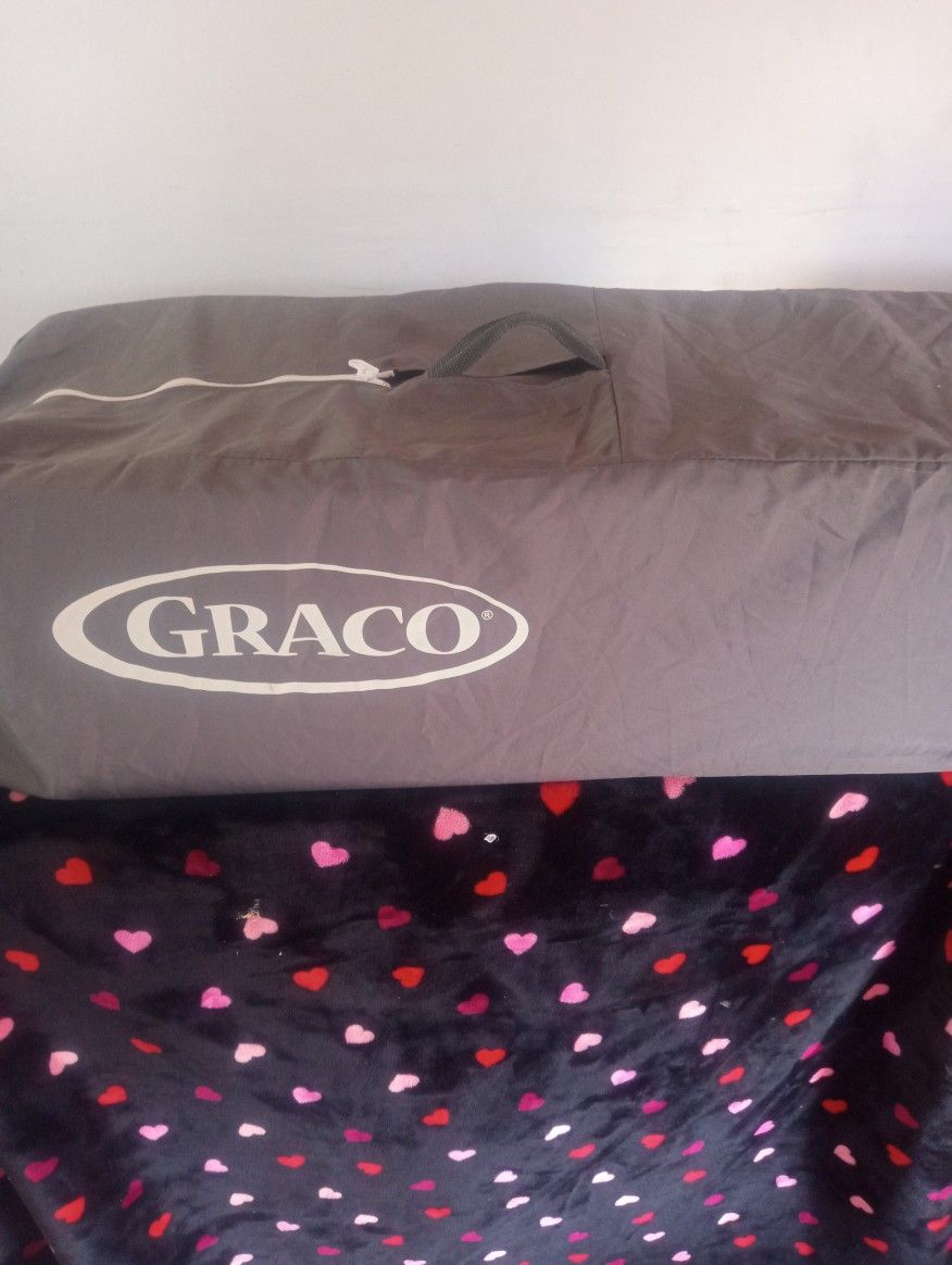Graco Pack N Play