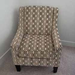 Accent Chair / Lounge Chair – Used, Good Condition