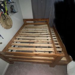 Full Wooden Bed Frame With Twin Trundle 