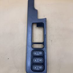 1990 CHEVROLET SILVERADO LH WINDOW MASTER CONTROL