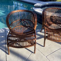 Set Of 2 Gorgeous Vintage Curved Rattan Lounge Chairs  