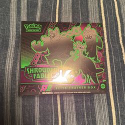 Pokemon Shrouded Fable Etb