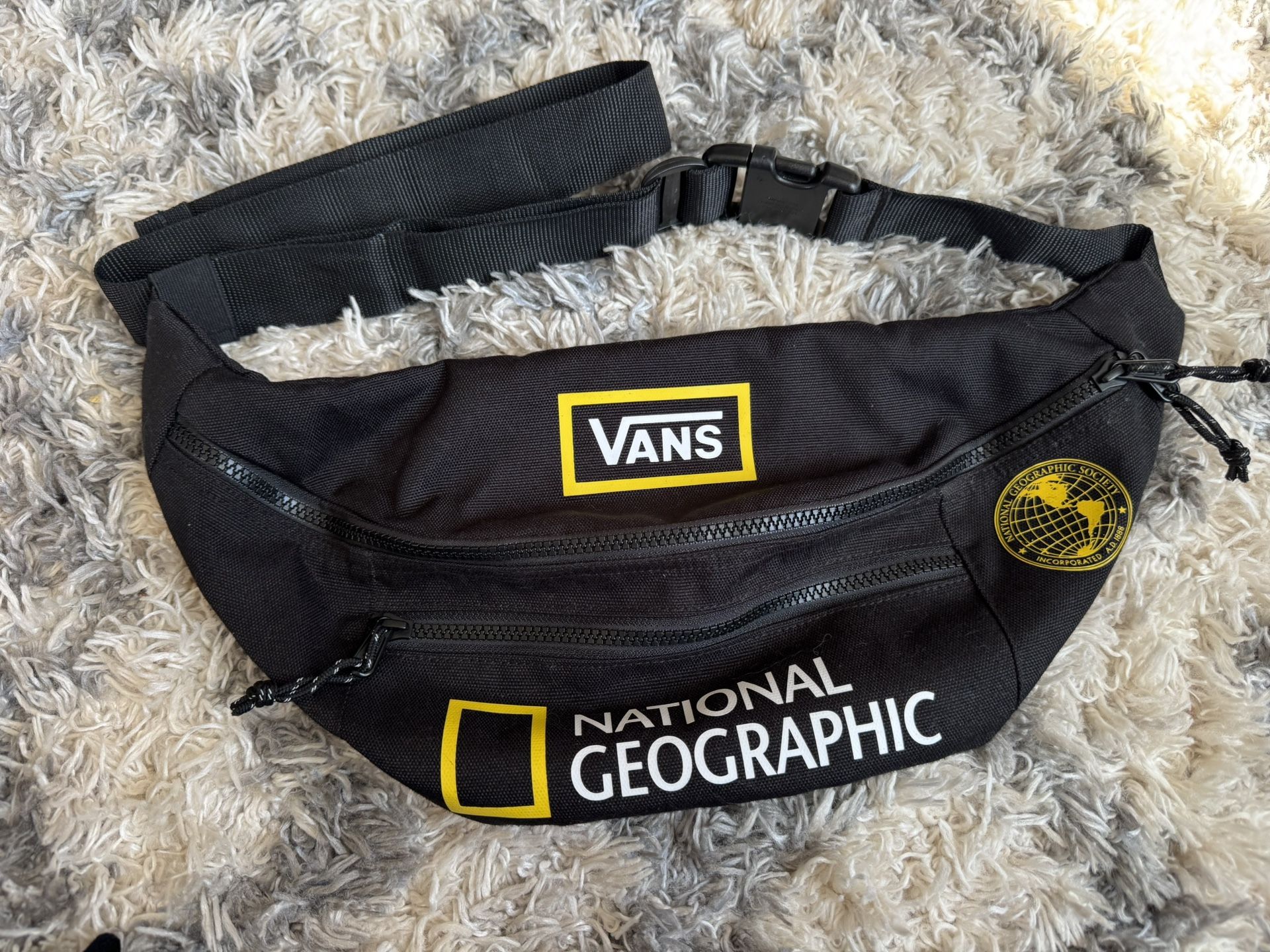 Vans x National Geographic Limited Edition Hip Pack – Rare Collab