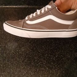Vans womens 7 Good Condition 
