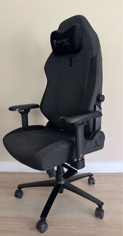 2024 like new Regular secretlab titan evo gaming office chair