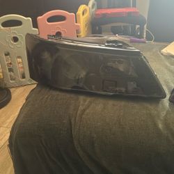 Sonata 09-10 Headlights