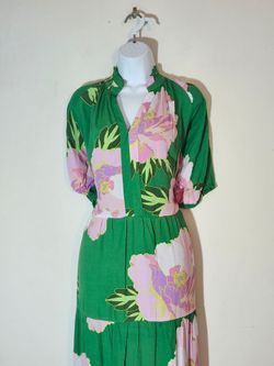 CeCe V-Neck Tiered Babydoll Floral Print Dress Size 2X Color: Green/Multi