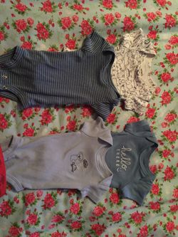 Baby boys Preemie sized onesies (4)