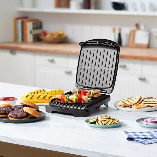 Gourmia 4-Serving Multi-Use Contact Grill & Panini - Black