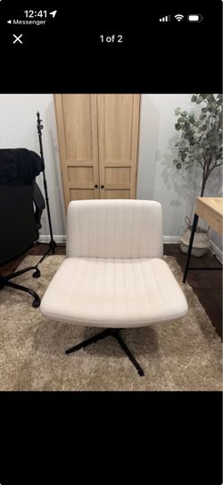 Modern Cream Upholstered Swivel Desk Chair (Armless)