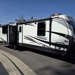 2020 Keystone Outback 328RL