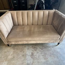 Mid-century Modern Glam Tufted Loveseat 