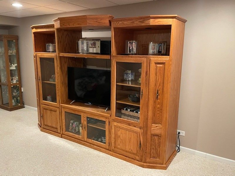 Solid Oak Entertainment Center for Sale in Oswego, IL OfferUp
