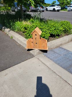 Cedar Birdhouse Planter