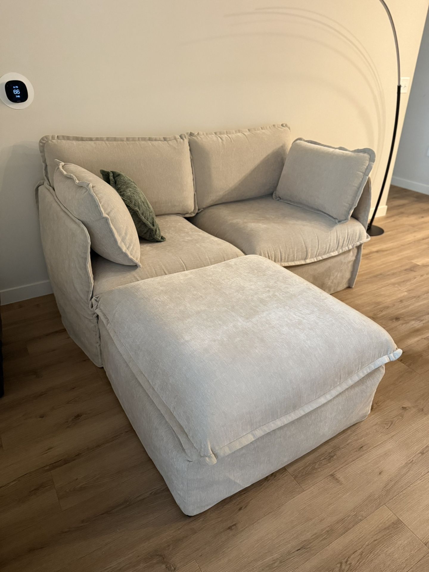 Anabei Three Piece Sectional